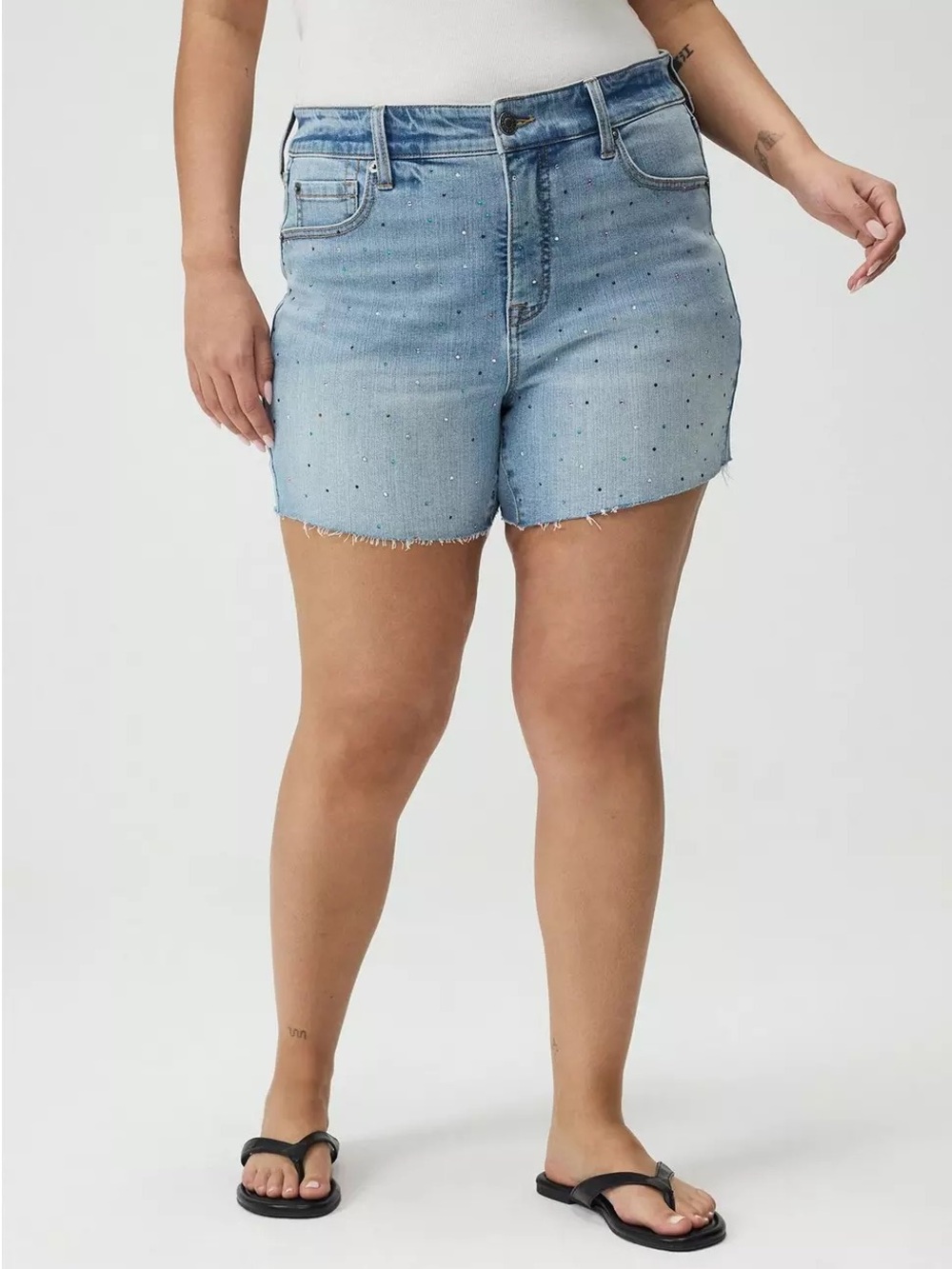 NWT Torrid Rhinestone High Rise Denim Shorts Surfrider Size 18